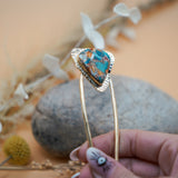 Hair Fork in Spiny Oyster with Kingman Turquoise